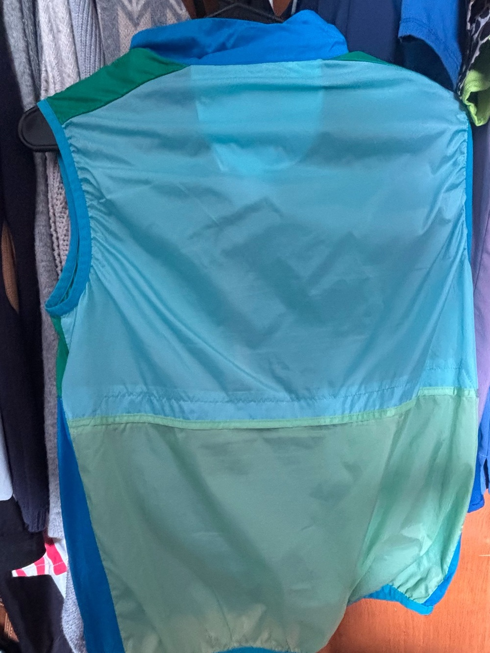 Cotopaxi Green Teal Blue Colorblock Packable Vest with Orange Zipper - Picture 2 of 2